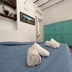 Casa palacio siglo XVIII en centro histórico de Sevilla.