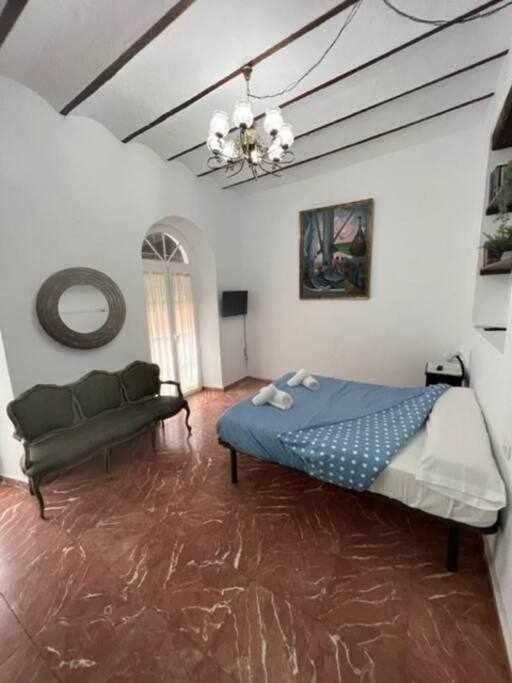 Casa Palacio Siglo Xviii En Centro Histórico De Sevilla. Сasa de vacaciones Sevilla